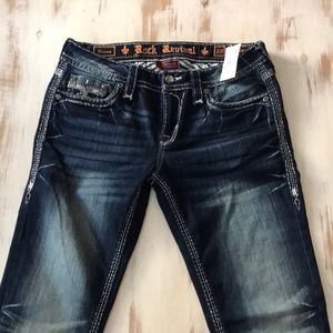 🎀 ROCK REVIVAL HENNA SKINNY JEANS EMBELLISHED WITH CRYSTALS Size 29. BRAND NEW